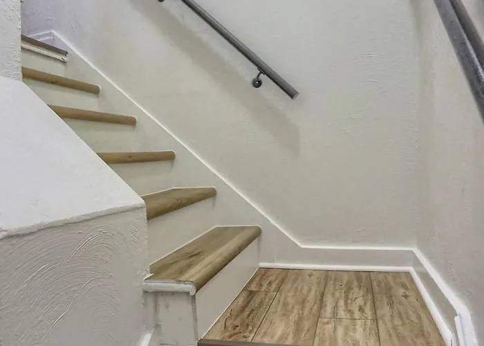 Privatunterkunft Dormont, Potomac 2b Cozy And Modern Private Bedroom With Shared Bathroom Pittsburgh