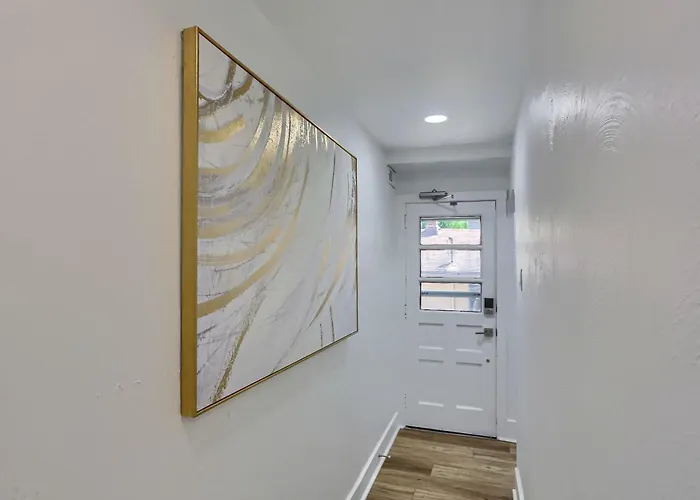 Dormont, Potomac 2b Cozy And Modern Private Bedroom With Shared Bathroom *